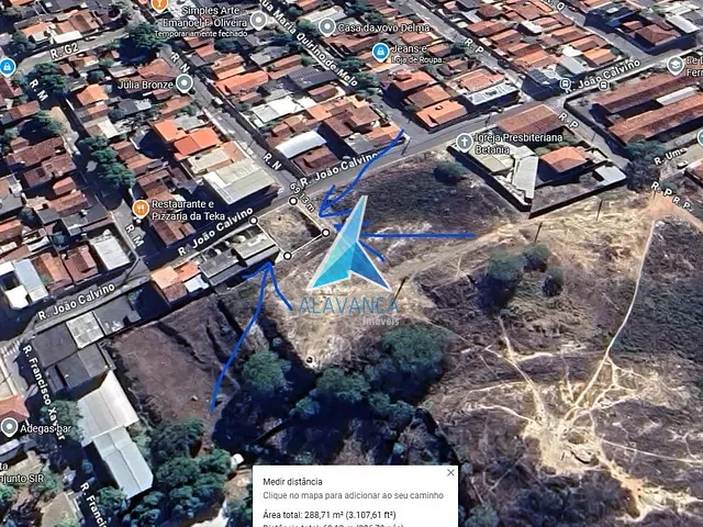 Terreno com 274m², à venda, no bairro Sir em Governador Valadares