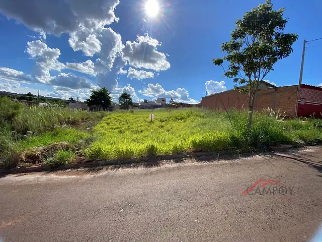 Terreno com 226m², à venda, no bairro JD.CASA GRANDE em Apucarana
