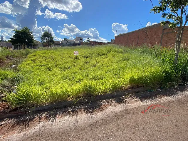 Terreno com 226m², à venda, no bairro JD.CASA GRANDE em Apucarana