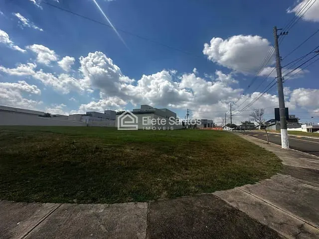 Terreno com 582m², à venda, no bairro Jardim Phillipson Park em Americana