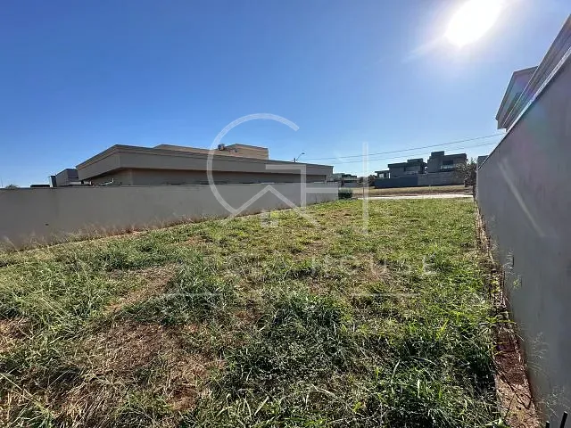 Terreno com 360m², à venda, no bairro Residencial Alto do Castelo em Ribeirão Preto