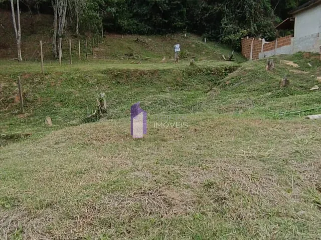 Terreno com 480m², à venda, no bairro Várzea das Moças em São Gonçalo