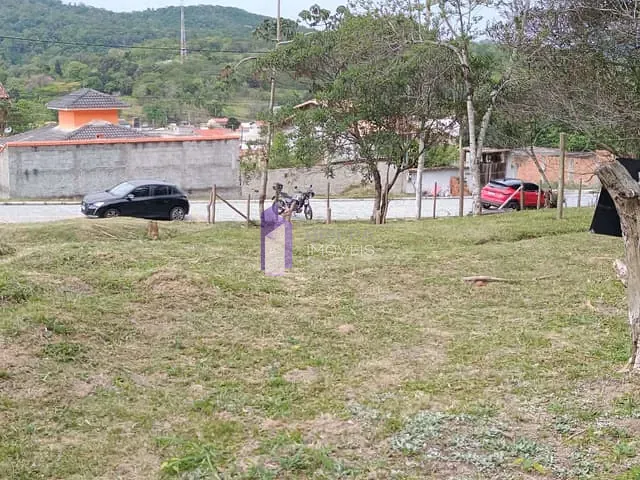 Terreno com 480m², à venda, no bairro Várzea das Moças em São Gonçalo
