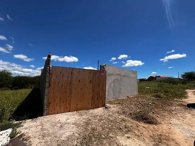 Terreno com 330m², à venda, no bairro Área Rural de Paulo Afonso em Paulo Afonso