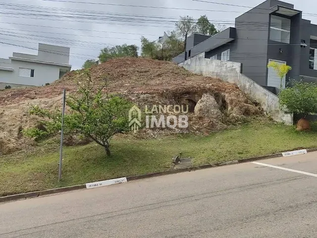 Terreno com 300m², à venda, no bairro Chácaras São Guido em Várzea Paulista