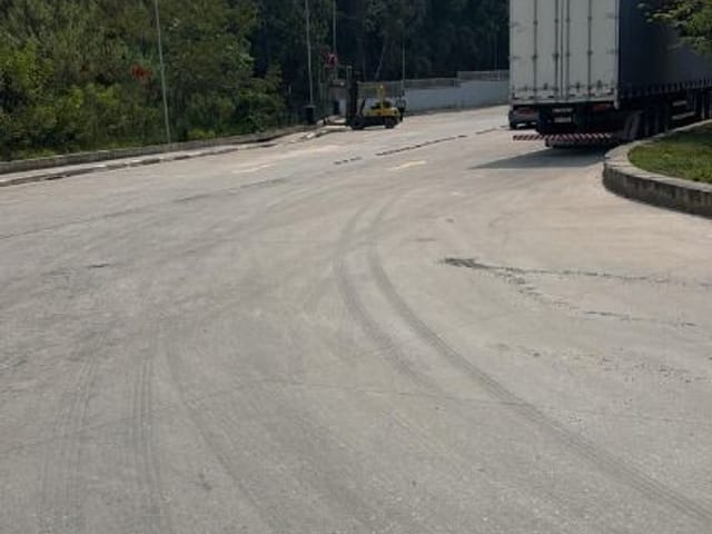 Terreno com 2000m², para alugar, no bairro Colina Maria Luíza em Cajamar
