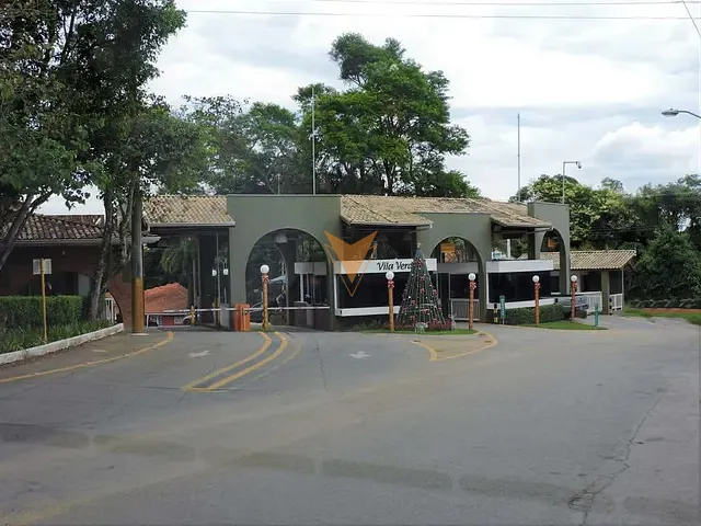 Terreno com 402m², à venda, no bairro Transurb em Itapevi