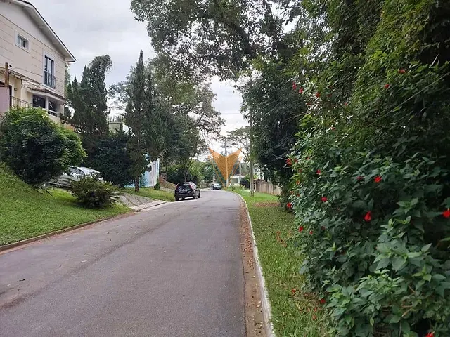 Terreno com 402m², à venda, no bairro Transurb em Itapevi