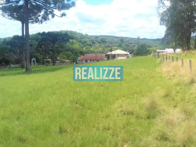 Terreno com 375m², à venda, no bairro Capingui em Marau