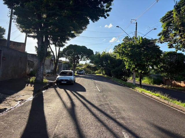 Terreno com 225m², à venda, no bairro Ouro Verde em Londrina