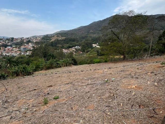 Terreno com 300m², à venda, no bairro Ponte Alta em Extrema