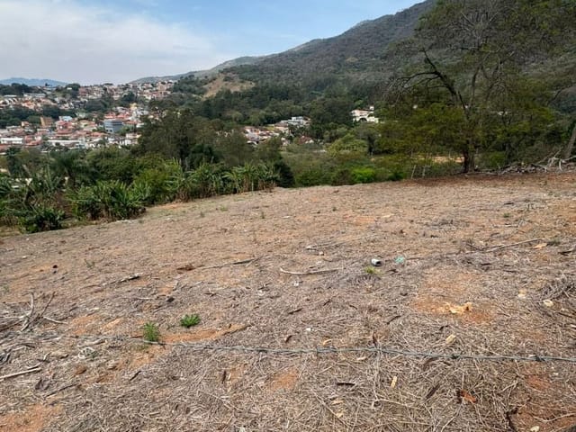 Terreno com 300m², à venda, no bairro Ponte Alta em Extrema