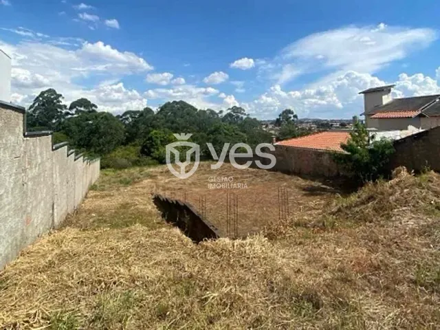 Terreno com 992m², à venda, no bairro Jardim Residencial Bela Vista em Araxá