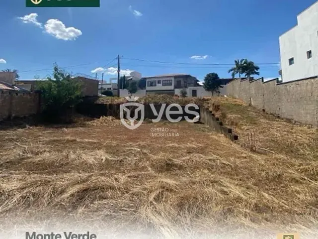 Terreno com 992m², à venda, no bairro Jardim Residencial Bela Vista em Araxá