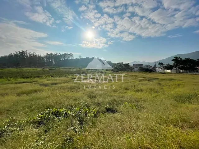 Terreno com 6999m², à venda, no bairro Steffen em Brusque