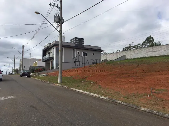 Terreno com 300m², à venda, no bairro Cézar de Souza em Mogi das Cruzes