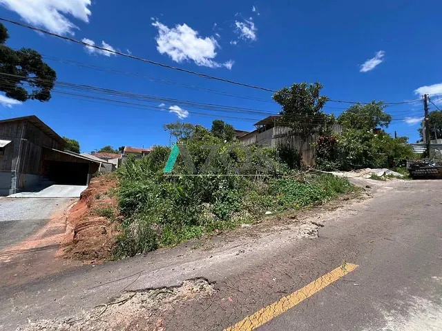 Terreno com 560m², à venda, no bairro Rincão em Colombo