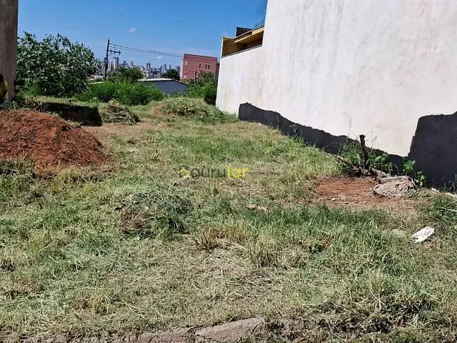 Terreno com 125m², à venda, no bairro Parque Residencial Castelo em Bauru