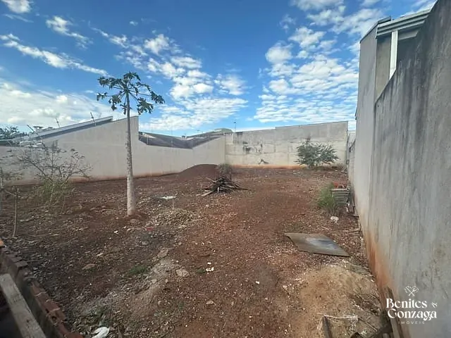 Terreno com 400m², à venda, no bairro Jardim Colina Verde em Maringá
