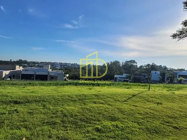 Terreno com 452m², à venda, no bairro Alphaville em Votorantim