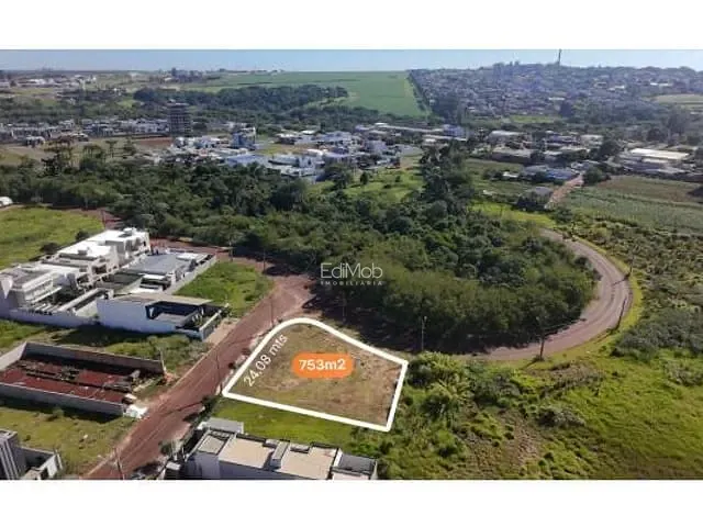 Terreno com 753m², à venda, no bairro Recanto Tropical II em Cascavel
