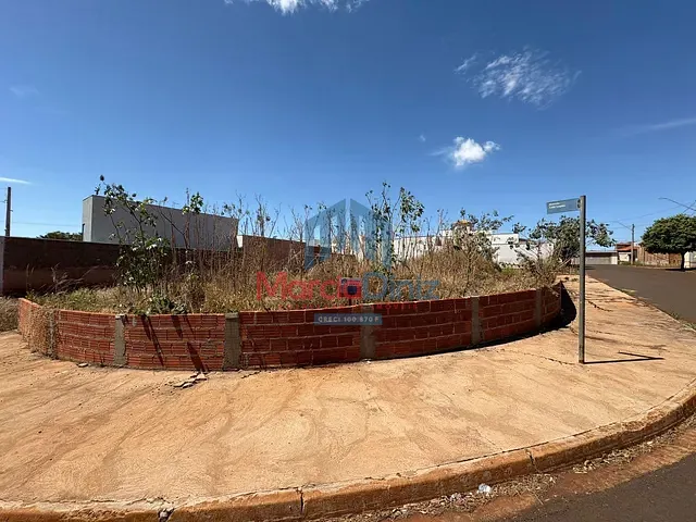 Terreno com 347m², à venda, no bairro Parque Das Andorinhas em Ituverava