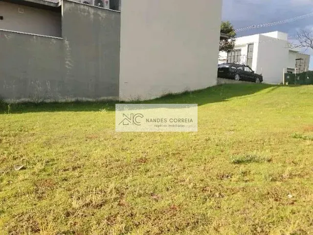Terreno com 253m², à venda, no bairro Gleba Simon Frazer em Londrina