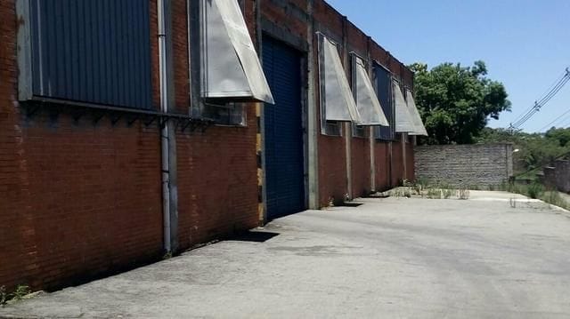 Terreno com 38800m², à venda, no bairro Vila Ferlopolis em Itaquaquecetuba