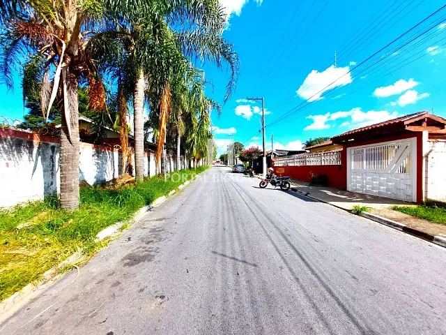 Terreno com 437m², à venda, no bairro Residencial Hípica Jaguari em Bragança Paulista