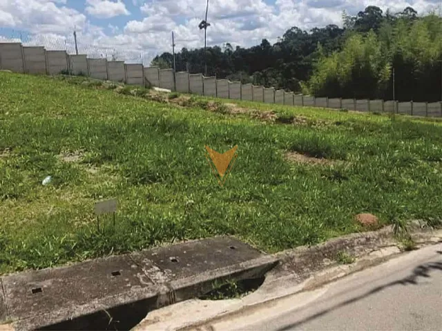Terreno com 241m², à venda, no bairro Das Pedras em Cotia