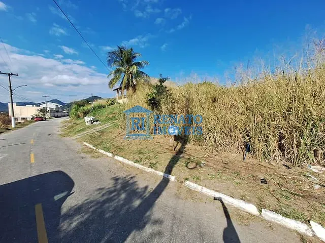 Terreno com 630m², à venda, no bairro Flamengo em Maricá
