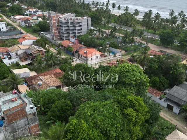 Terreno com 432m², à venda, no bairro Olivença em Ilhéus
