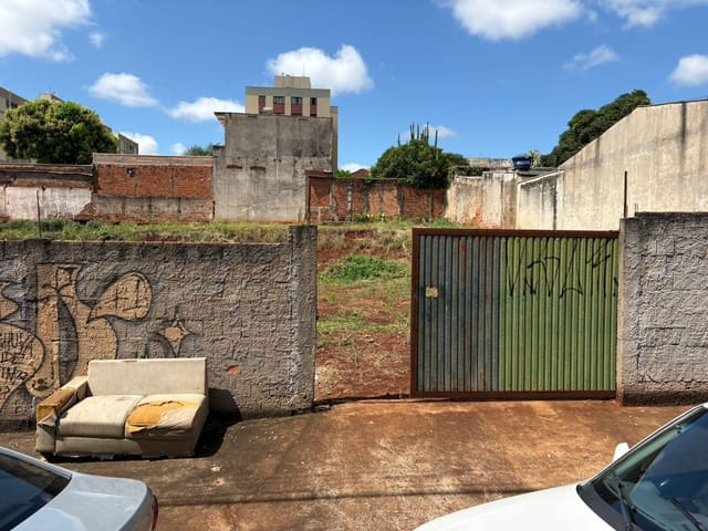 Terreno com 1166m², à venda, no bairro Mendonça em Londrina