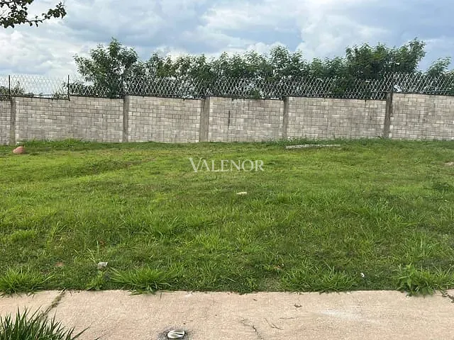 Terreno com 169m², à venda, no bairro Jardim Celeste em Jundiaí