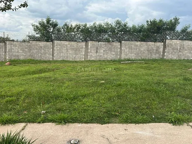 Terreno com 169m², à venda, no bairro Jardim Celeste em Jundiaí