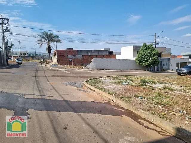 Terreno com 400m², à venda, no bairro Residencial Flor do Cerrado em Anápolis