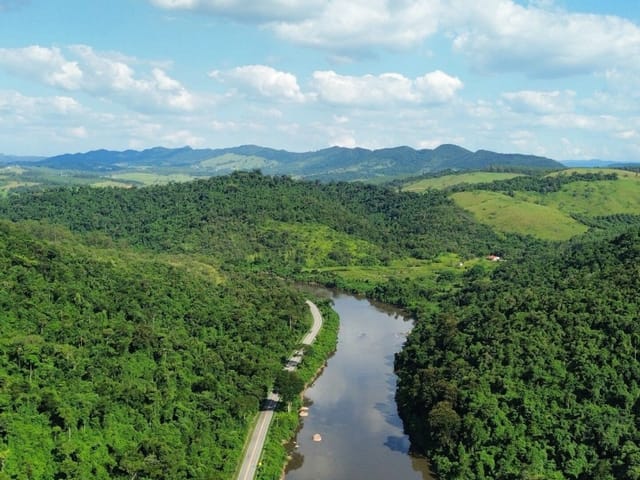 Terreno com 600m², à venda, no bairro Jardim Ipê em Cabreúva