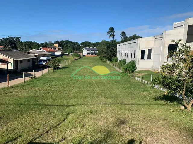 Terreno com 1525m², para alugar, no bairro Morro das Pedras em Florianópolis