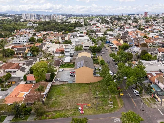 Terreno com 1085m², à venda, no bairro Boa Vista em Curitiba