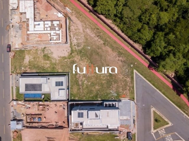 Terreno com 593m², à venda, no bairro Jardins Barcelona em Senador Canedo