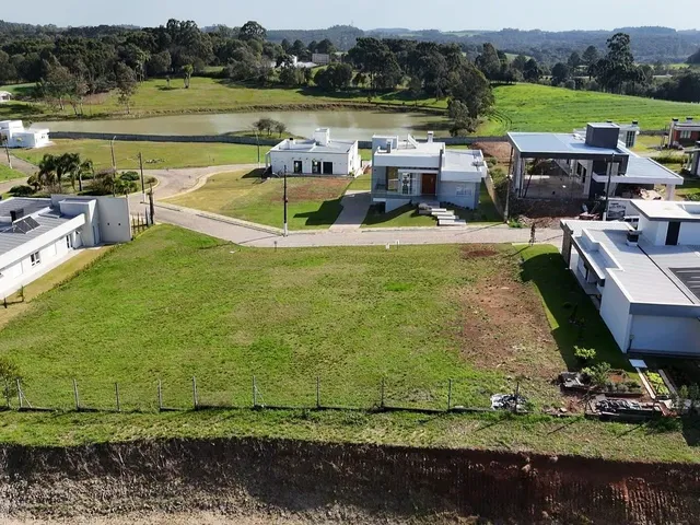 Terreno com 950m², à venda, no bairro Linha Aimoré em Vila Flores