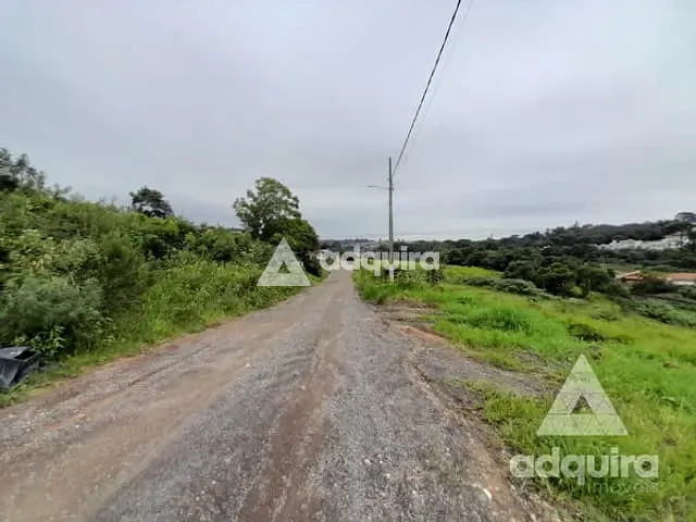 Terreno com 490m², à venda, no bairro Uvaranas em Ponta Grossa