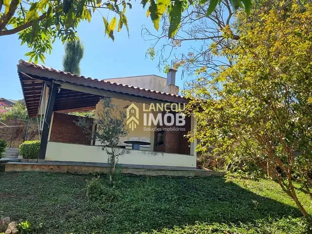 Terreno com 1000m², à venda, no bairro Centro em Itatiba