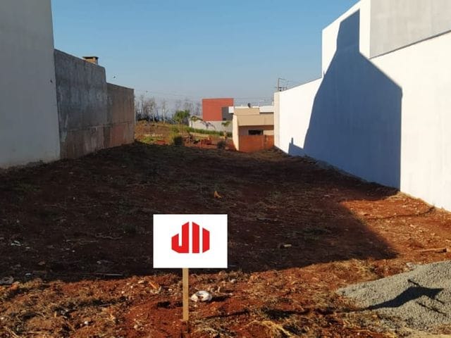 Foto do Terreno - Amplo Terreno no Residencial Solar da Toscana | J. Mareze Imóveis Ltda