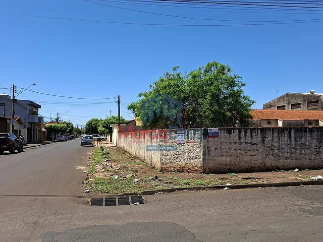 Terreno com 267m², à venda, no bairro Alto Da Estação em Ituverava
