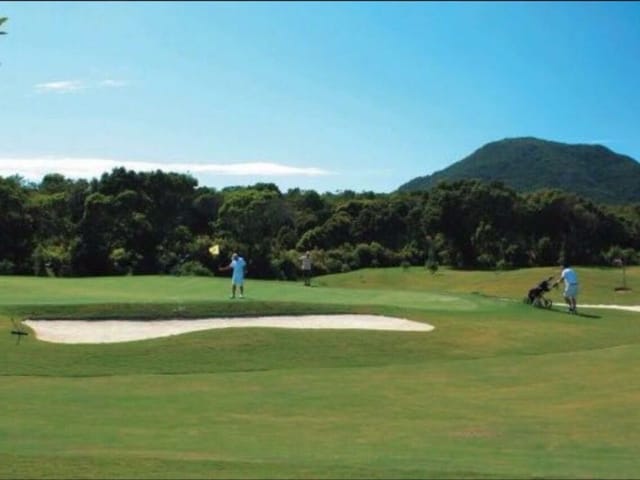 Terreno com 832m², à venda, no bairro Ingleses do Rio Vermelho em Florianópolis