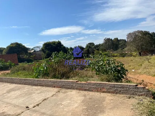 Terreno com 2100m², à venda, no bairro Park Residencial Convívio em Botucatu