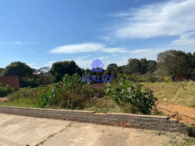 Terreno com 2100m², à venda, no bairro Park Residencial Convívio em Botucatu