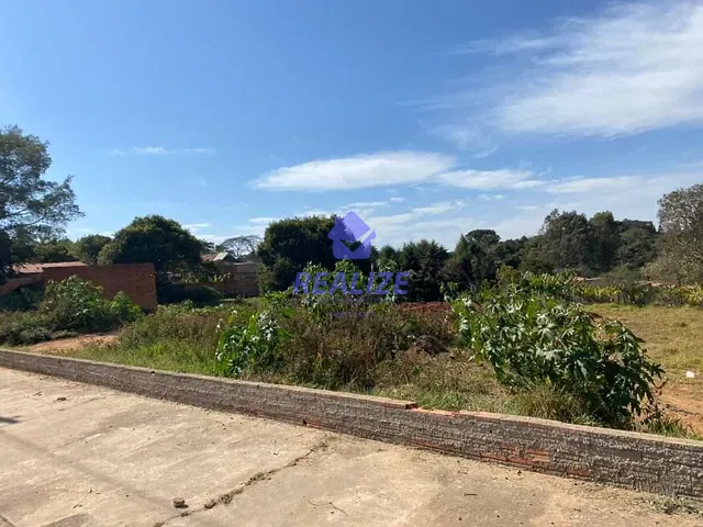 Terreno com 2100m², à venda, no bairro Park Residencial Convívio em Botucatu