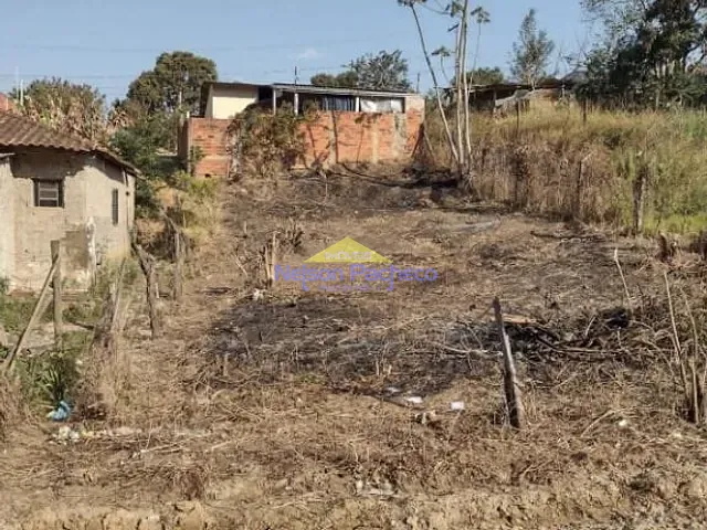 Terreno com 265m², à venda, no bairro Santa Rita de Cássia em Capivari
